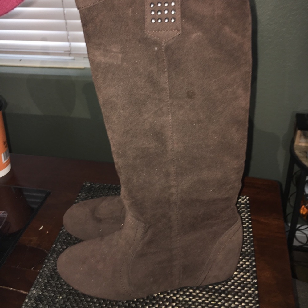 Tall brown boots